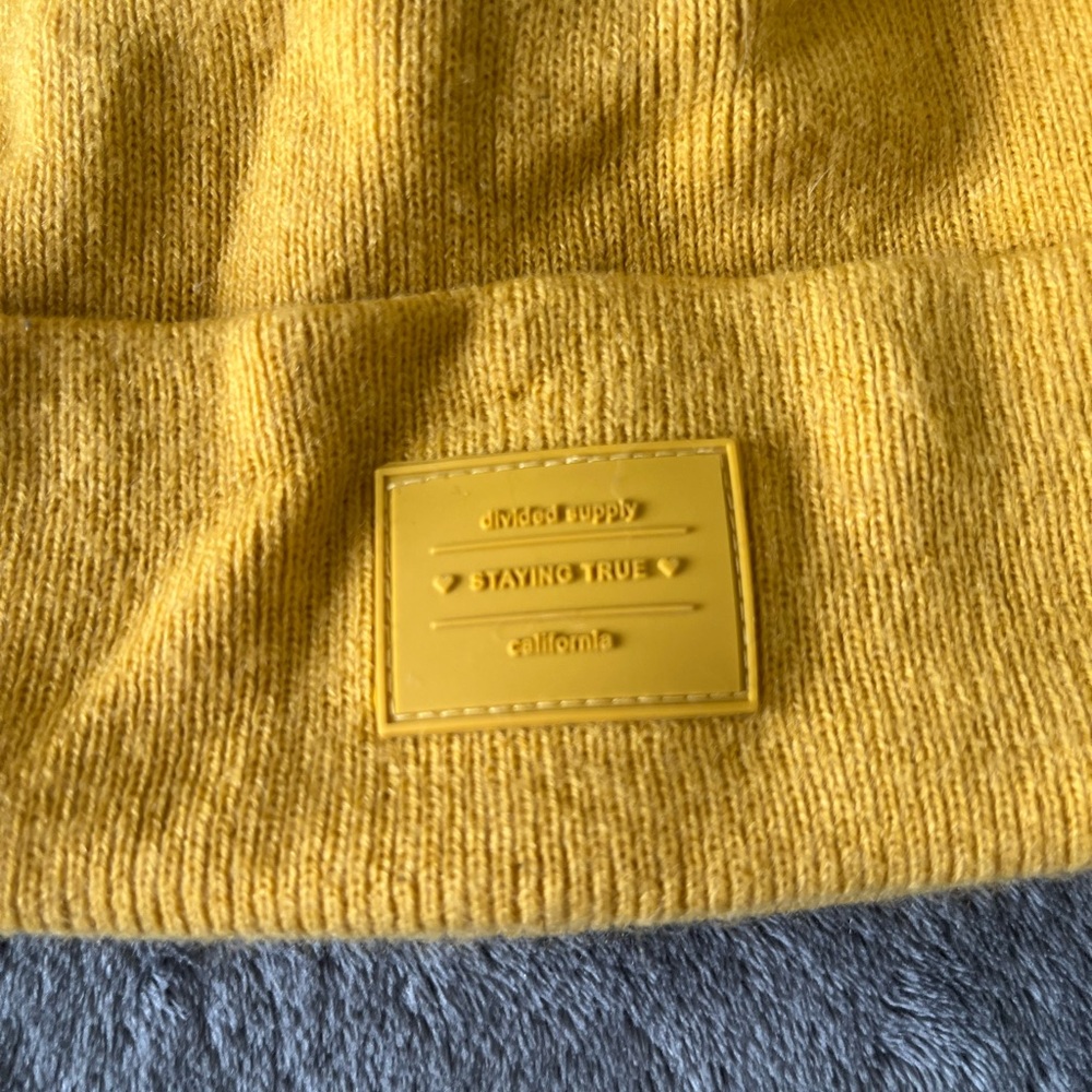 H & M Unisex Yellow Beanie
